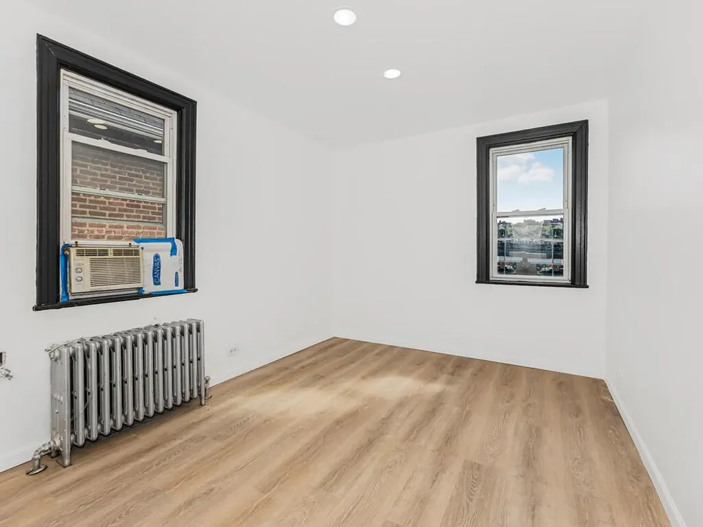 3644 Corlear Avenue Bronx NY 10463