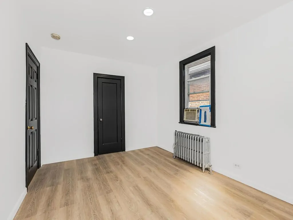 3644 Corlear Avenue Bronx NY 10463