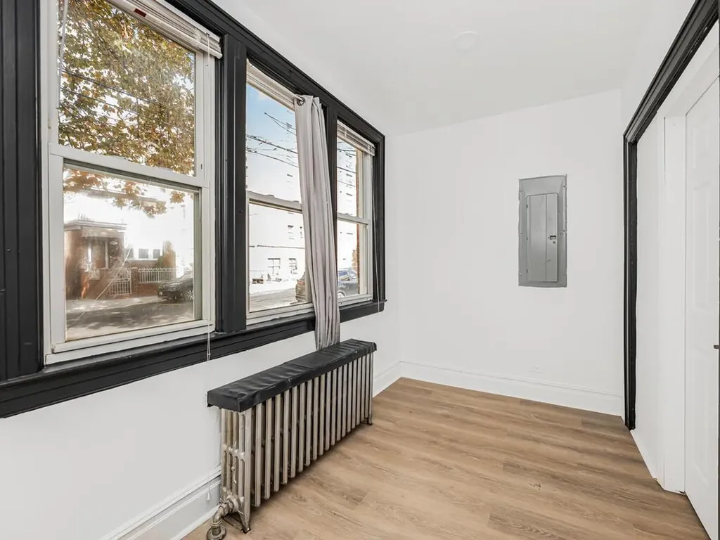 3644 Corlear Avenue Bronx NY 10463