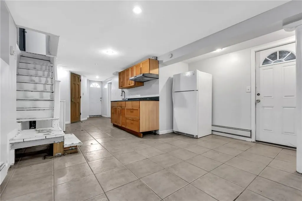33 Vernon Place Yonkers NY 10704