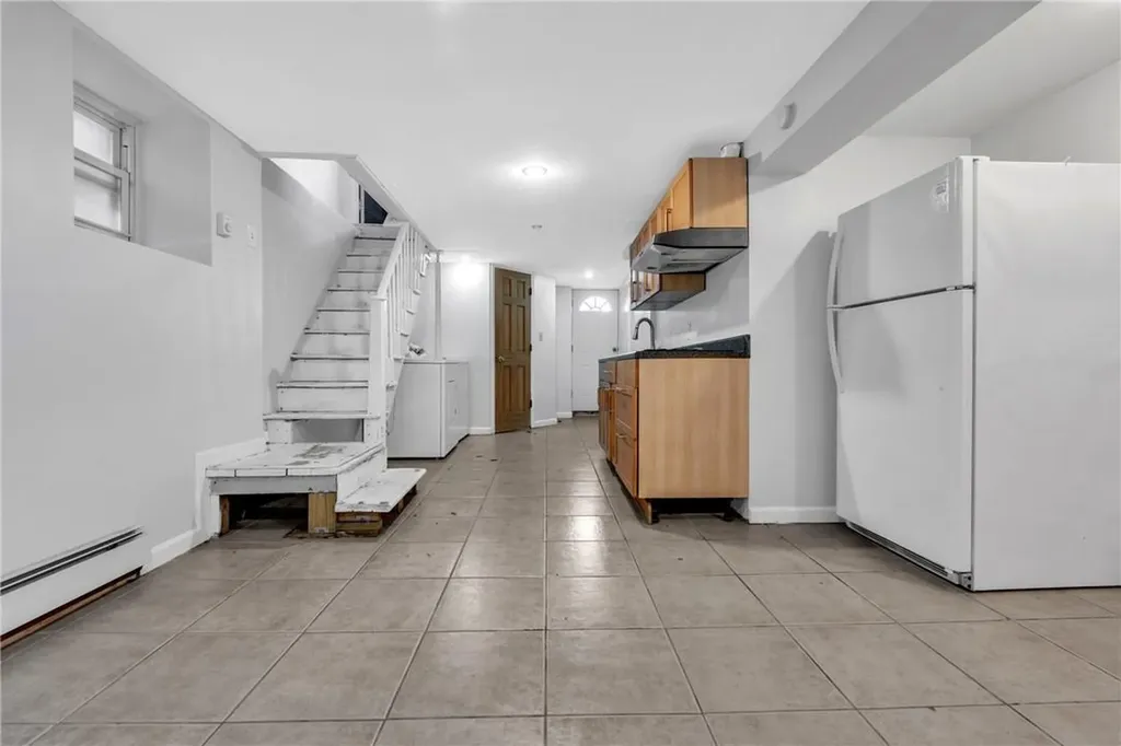 33 Vernon Place Yonkers NY 10704