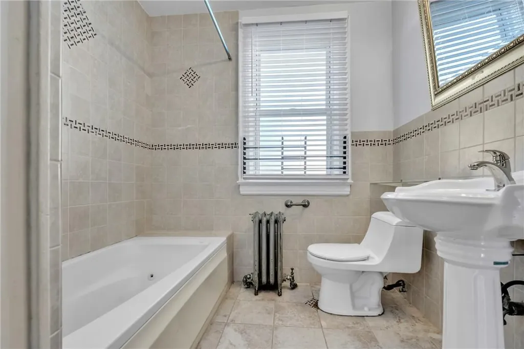 33 Vernon Place Yonkers NY 10704