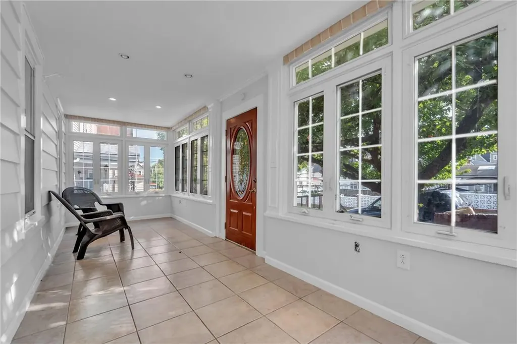 33 Vernon Place Yonkers NY 10704