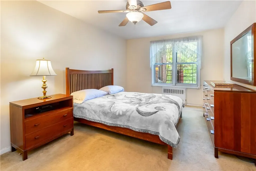 3200 Netherland Bronx NY 10463
