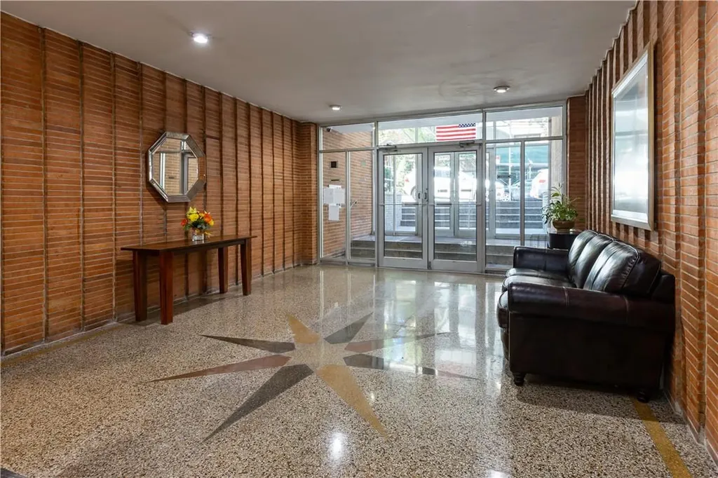 3200 Netherland Bronx NY 10463