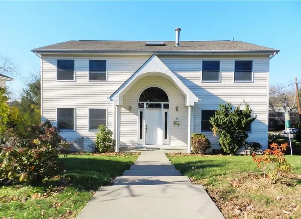 33 Gainsborg Avenue E West Harrison NY 10604