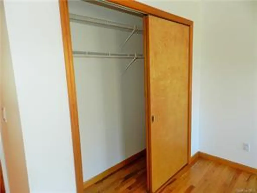 33 Gainsborg Avenue E West Harrison NY 10604