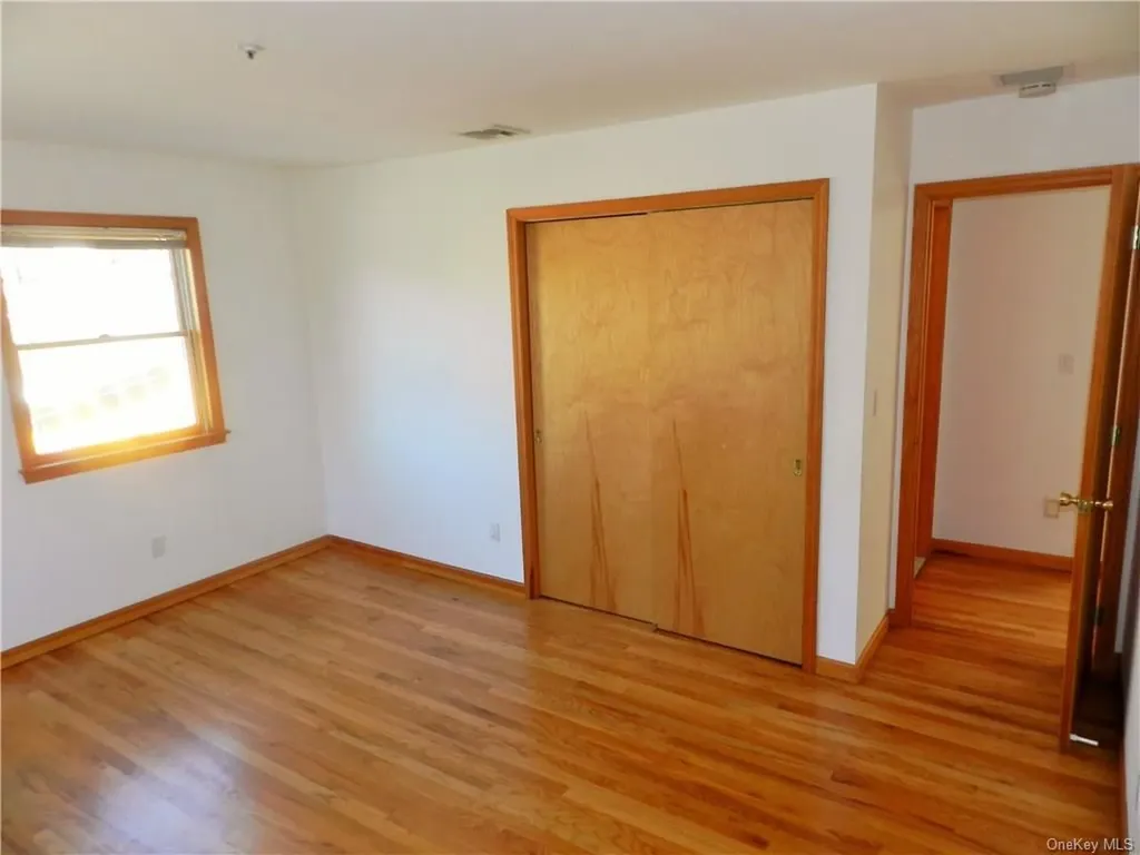 33 Gainsborg Avenue E West Harrison NY 10604