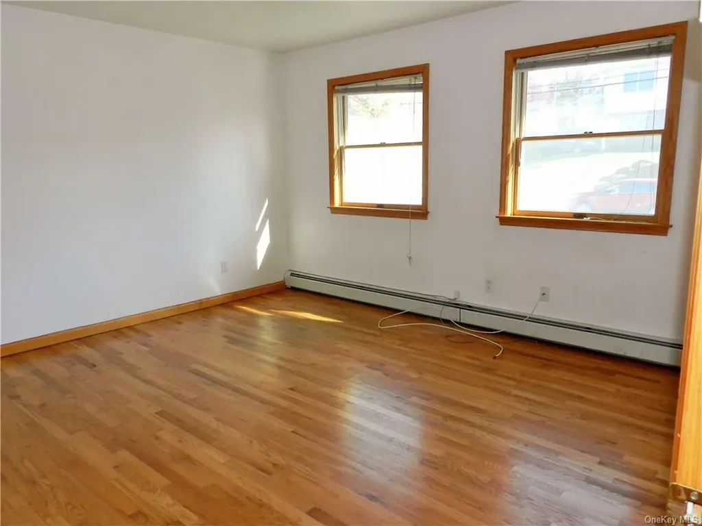 33 Gainsborg Avenue E West Harrison NY 10604