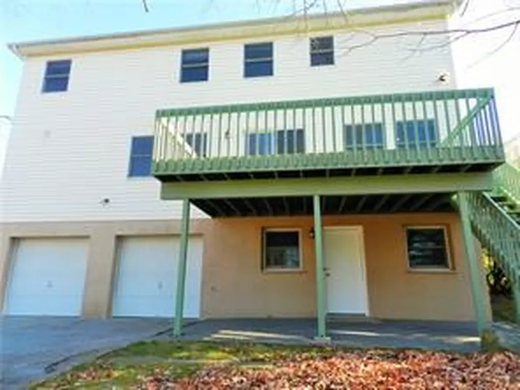 33 Gainsborg Avenue E West Harrison NY 10604