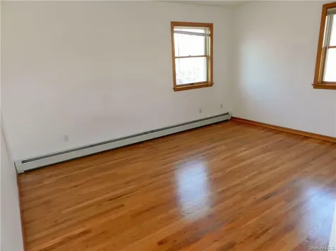 33 Gainsborg Avenue E West Harrison NY 10604