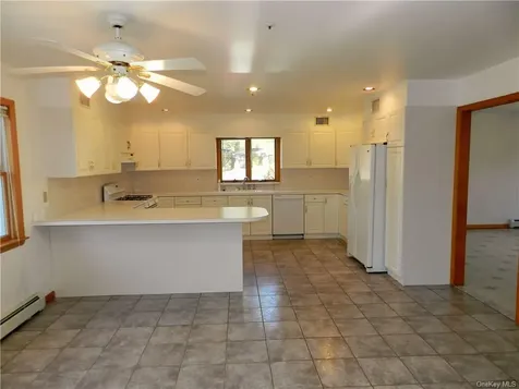 33 Gainsborg Avenue E West Harrison NY 10604