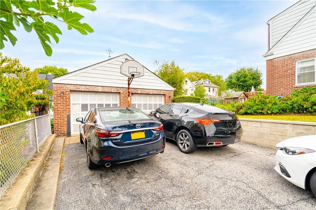 157 Villa Avenue Yonkers NY 10704