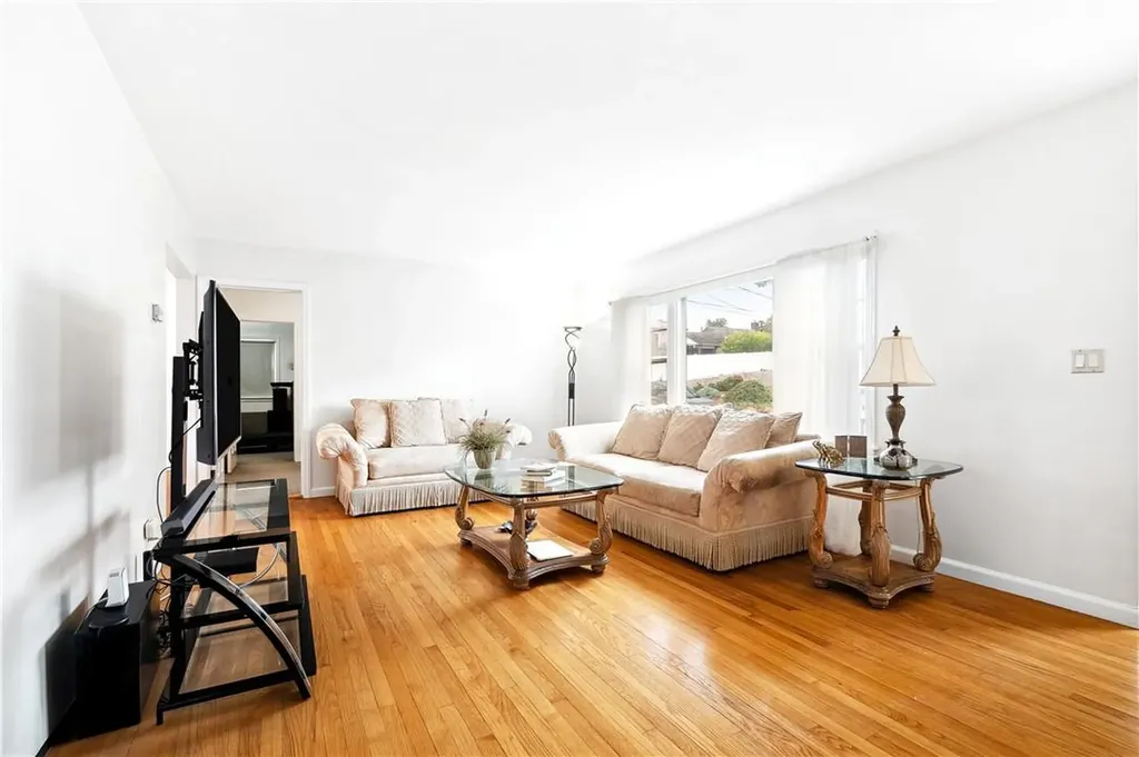 157 Villa Avenue Yonkers NY 10704
