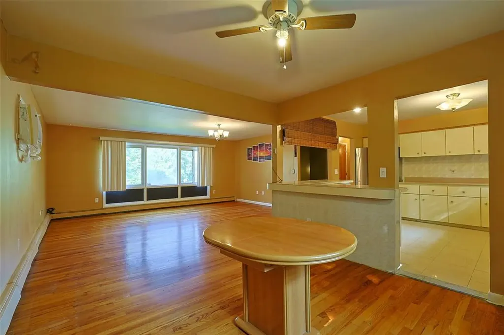 17 Panessa Drive Poughkeepsie NY 12603
