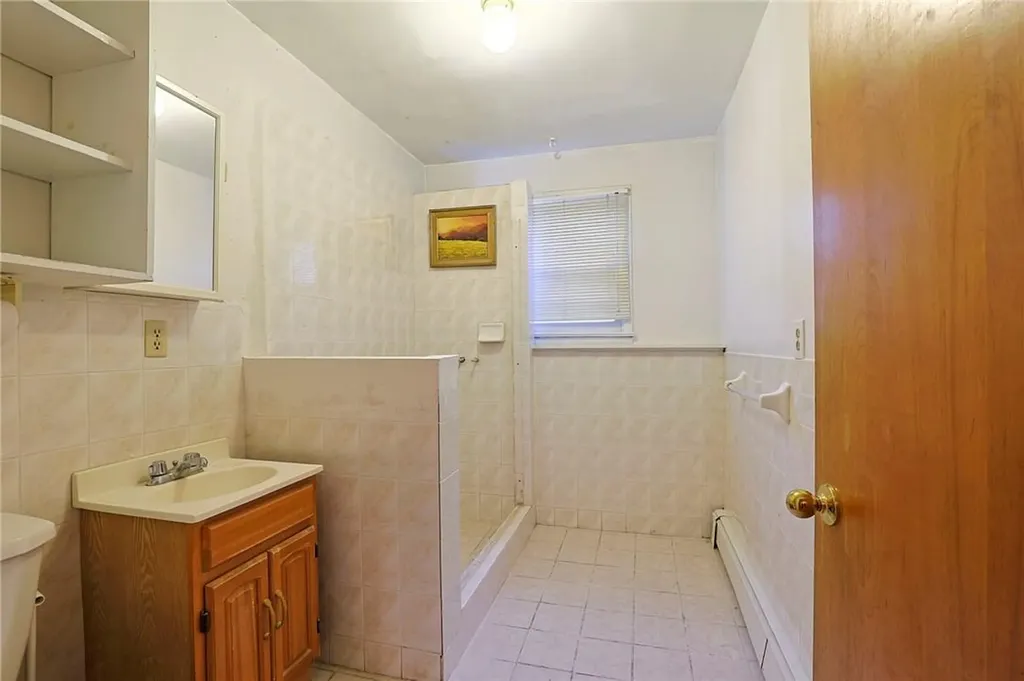 17 Panessa Drive Poughkeepsie NY 12603