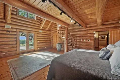 101 Mountain Lodge Washingtonville NY 10992