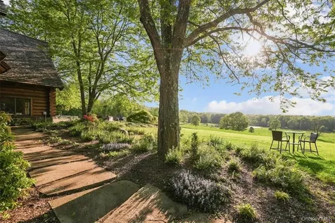 101 Mountain Lodge Washingtonville NY 10992