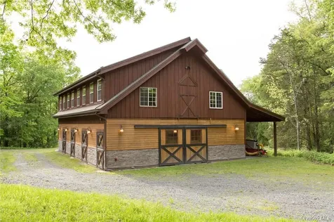 101 Mountain Lodge Washingtonville NY 10992