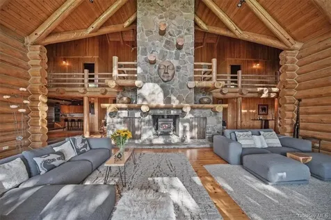 101 Mountain Lodge Washingtonville NY 10992