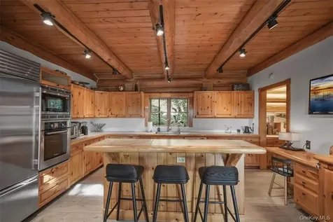 101 Mountain Lodge Washingtonville NY 10992