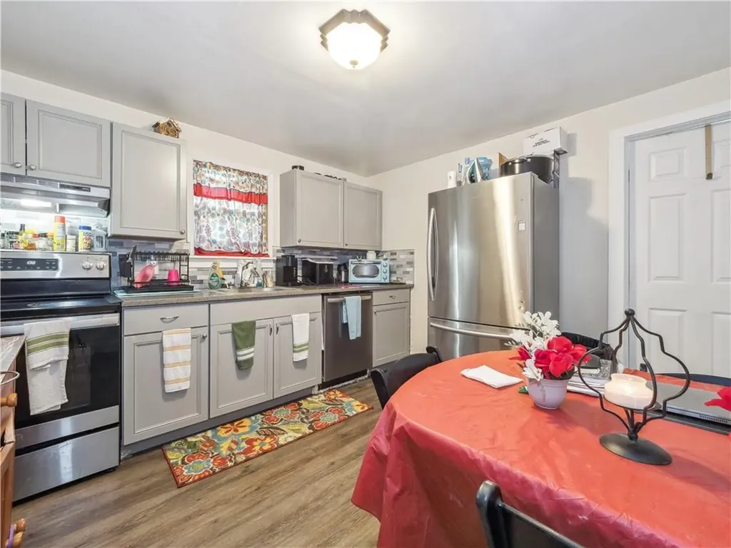 202 N Clinton Street Poughkeepsie NY 12601
