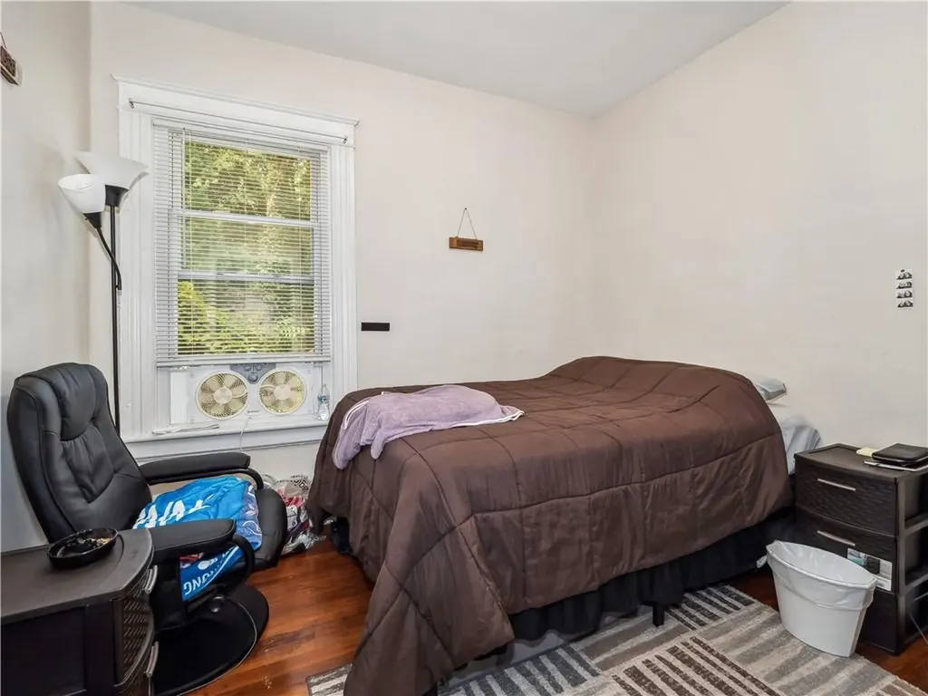 202 N Clinton Street Poughkeepsie NY 12601