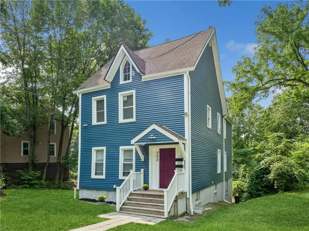 202 N Clinton Street Poughkeepsie NY 12601
