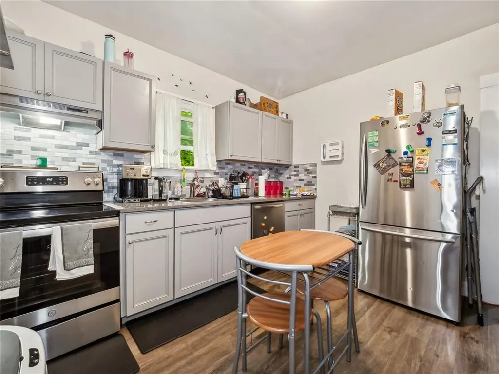 202 N Clinton Street Poughkeepsie NY 12601