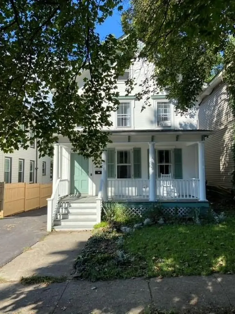 152 Montgomery Street Poughkeepsie NY 12601