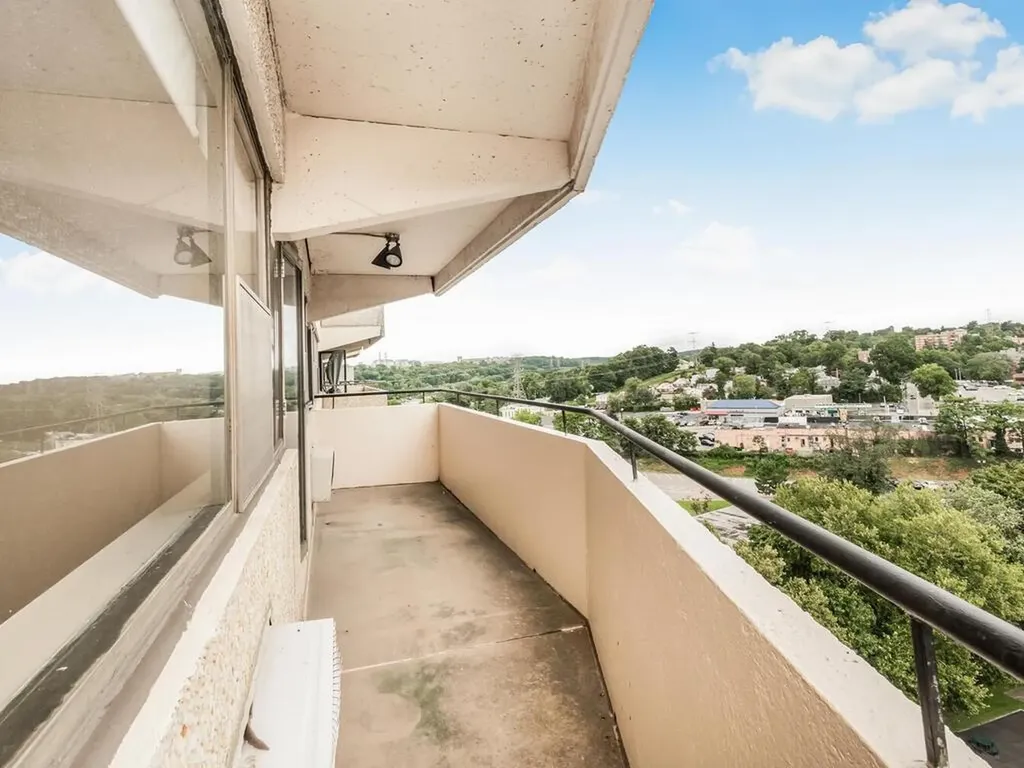 1523 Central Park Avenue Yonkers NY 10710