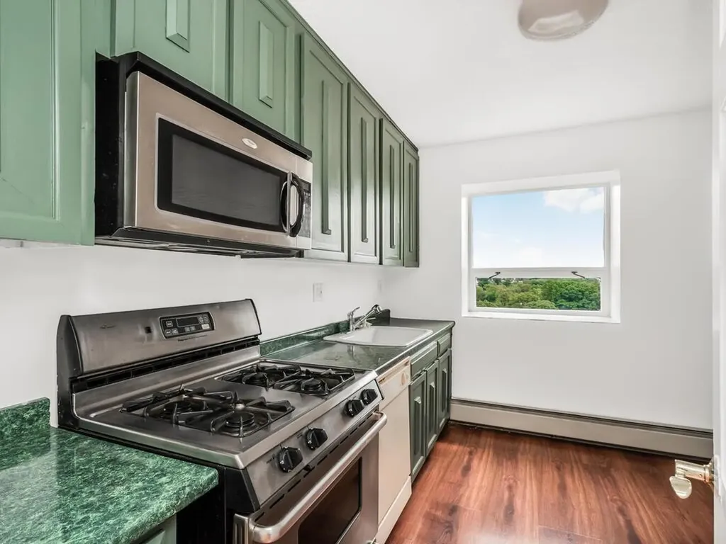 1523 Central Park Avenue Yonkers NY 10710