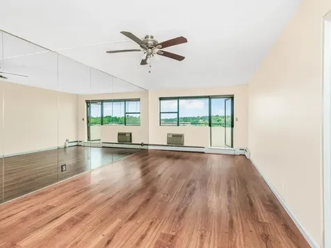 1523 Central Park Avenue Yonkers NY 10710