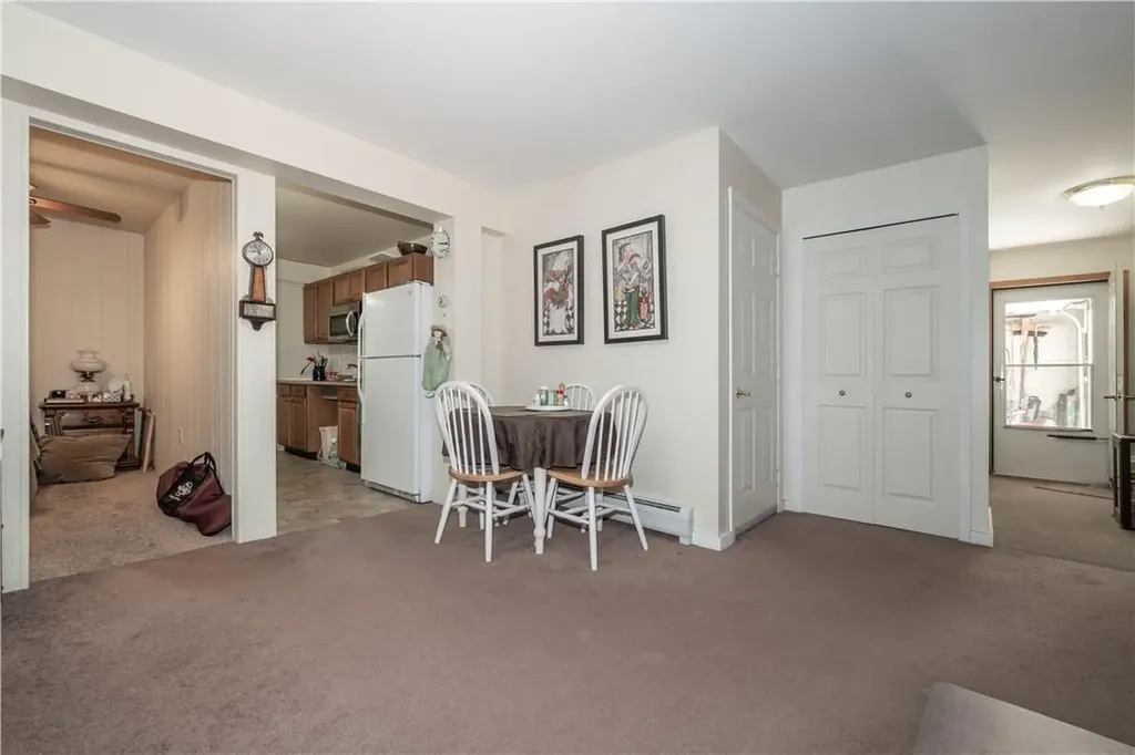 588 Quaker Lane Hyde Park NY 12538