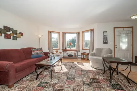 588 Quaker Lane Hyde Park NY 12538