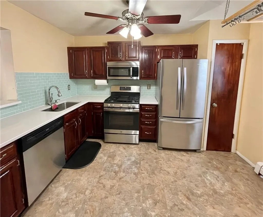 127 Blake Road Maybrook NY 12543