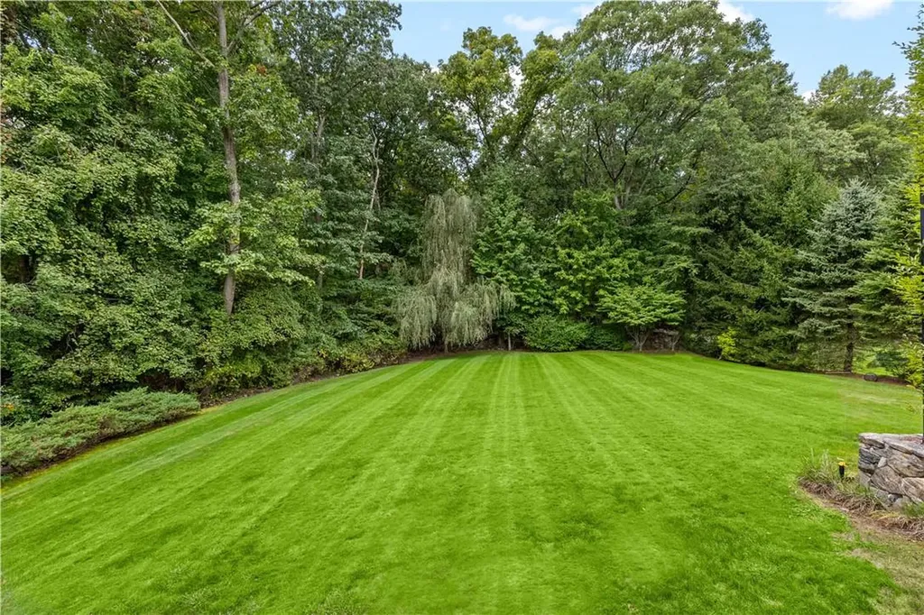 52 Stonewall Circle West Harrison NY 10604
