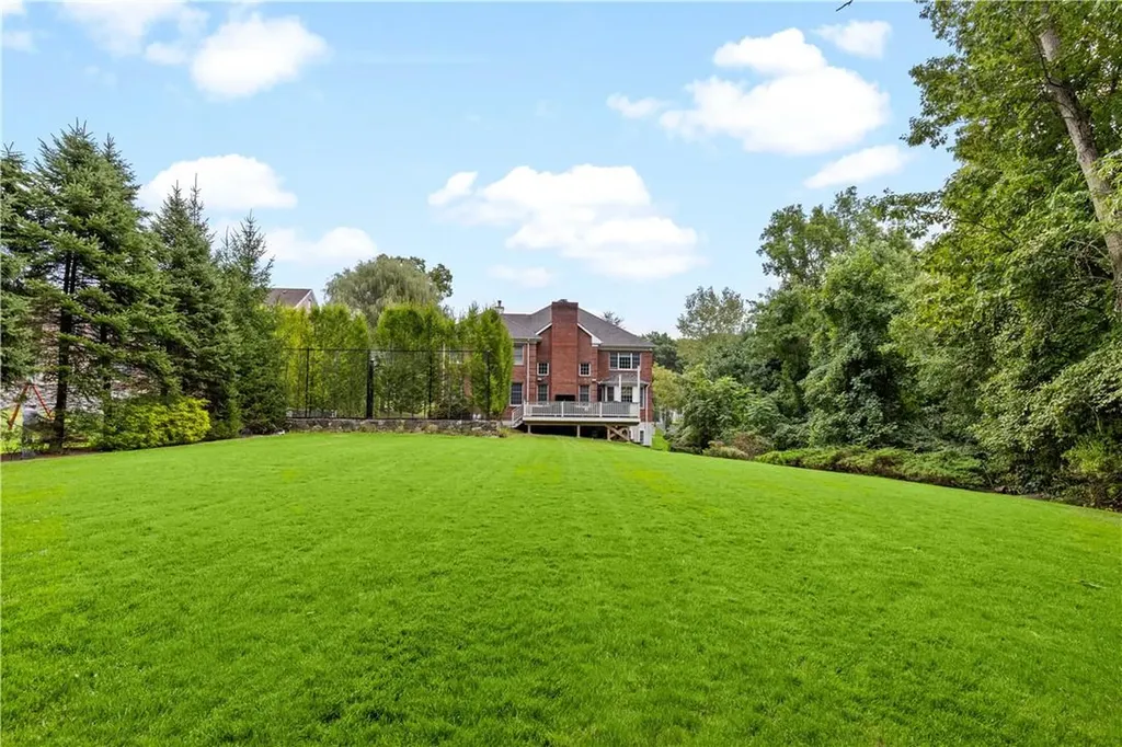 52 Stonewall Circle West Harrison NY 10604