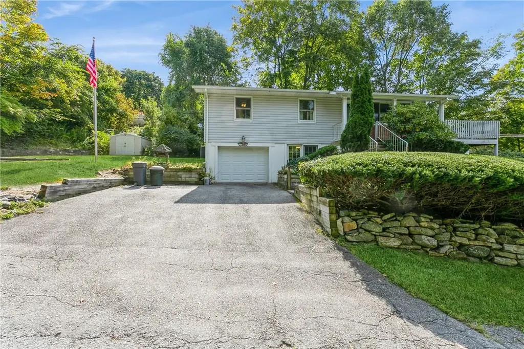 37 Beechmont Road Carmel NY 10512