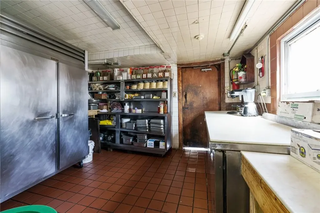 536 E Main Street Middletown NY 10940