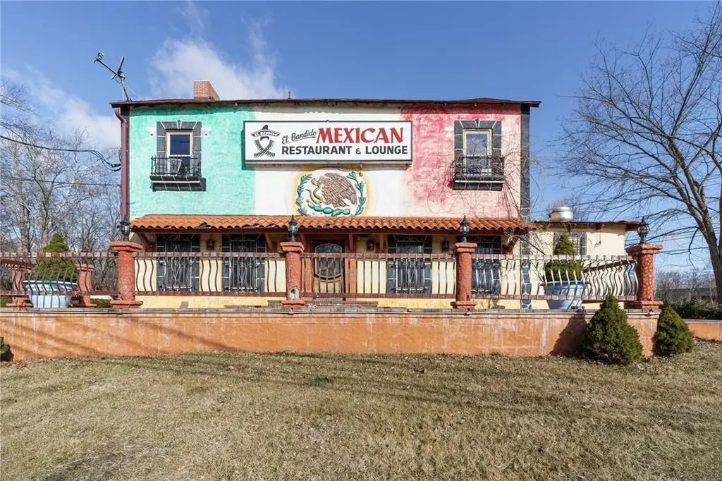 536 E Main Street Middletown NY 10940