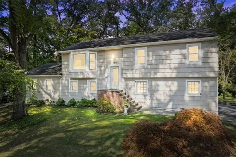 109 Vista Terrace S Mahopac NY 10541