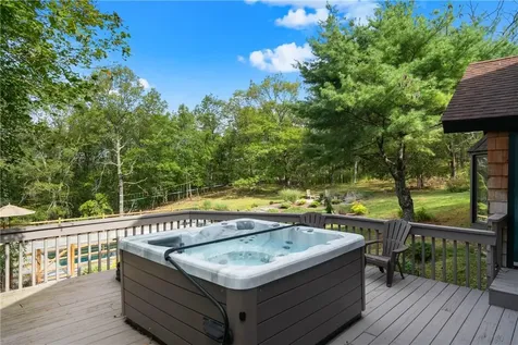 183 Barmore Road La Grange Ville NY 12540