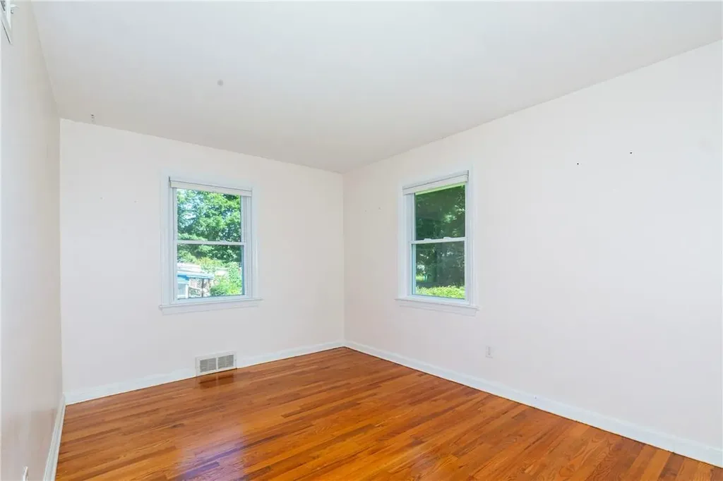 8 Morehouse Road Poughkeepsie NY 12603