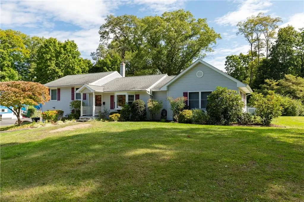 8 Morehouse Road Poughkeepsie NY 12603