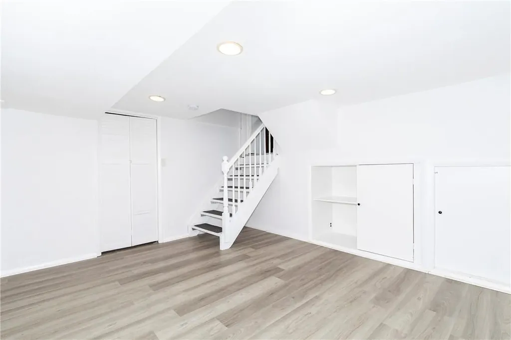 8 Morehouse Road Poughkeepsie NY 12603