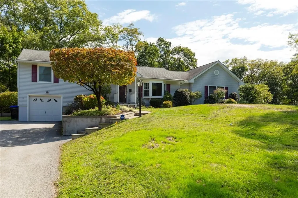 8 Morehouse Road Poughkeepsie NY 12603