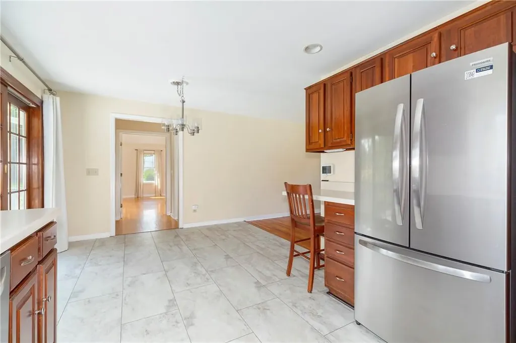8 Morehouse Road Poughkeepsie NY 12603