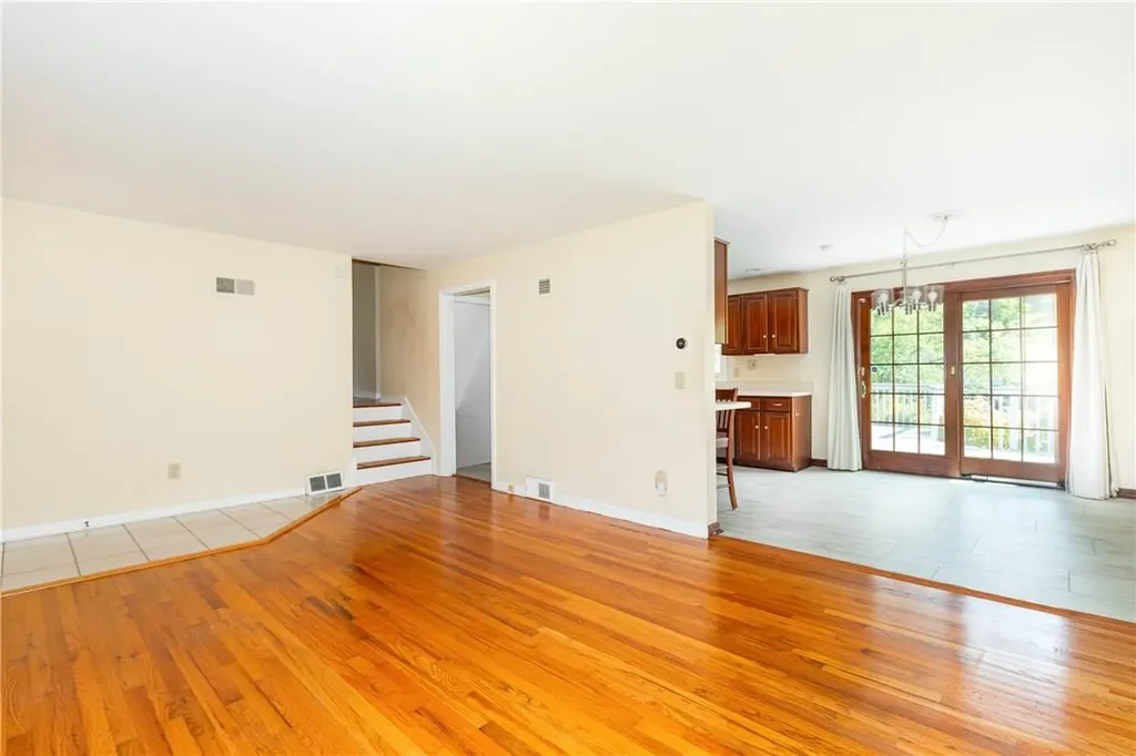 8 Morehouse Road Poughkeepsie NY 12603