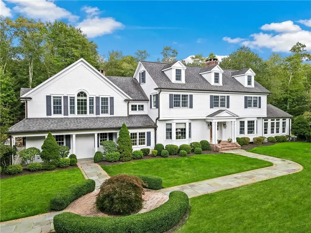 17 Colony Row Chappaqua NY 10514